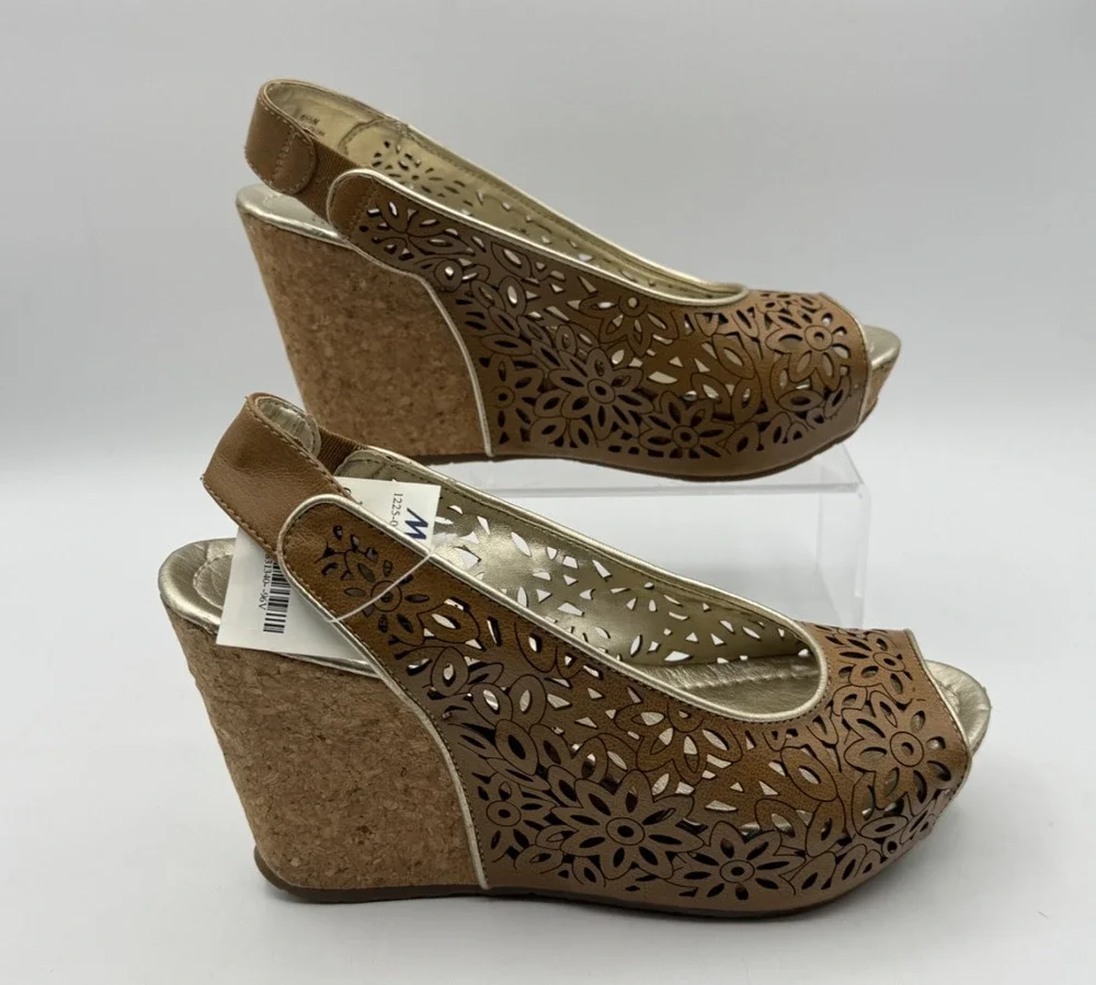 Kenneth Cole Reaction Brown Brown Floral Wedge Platform Women's, Size 6.5 , NEW
